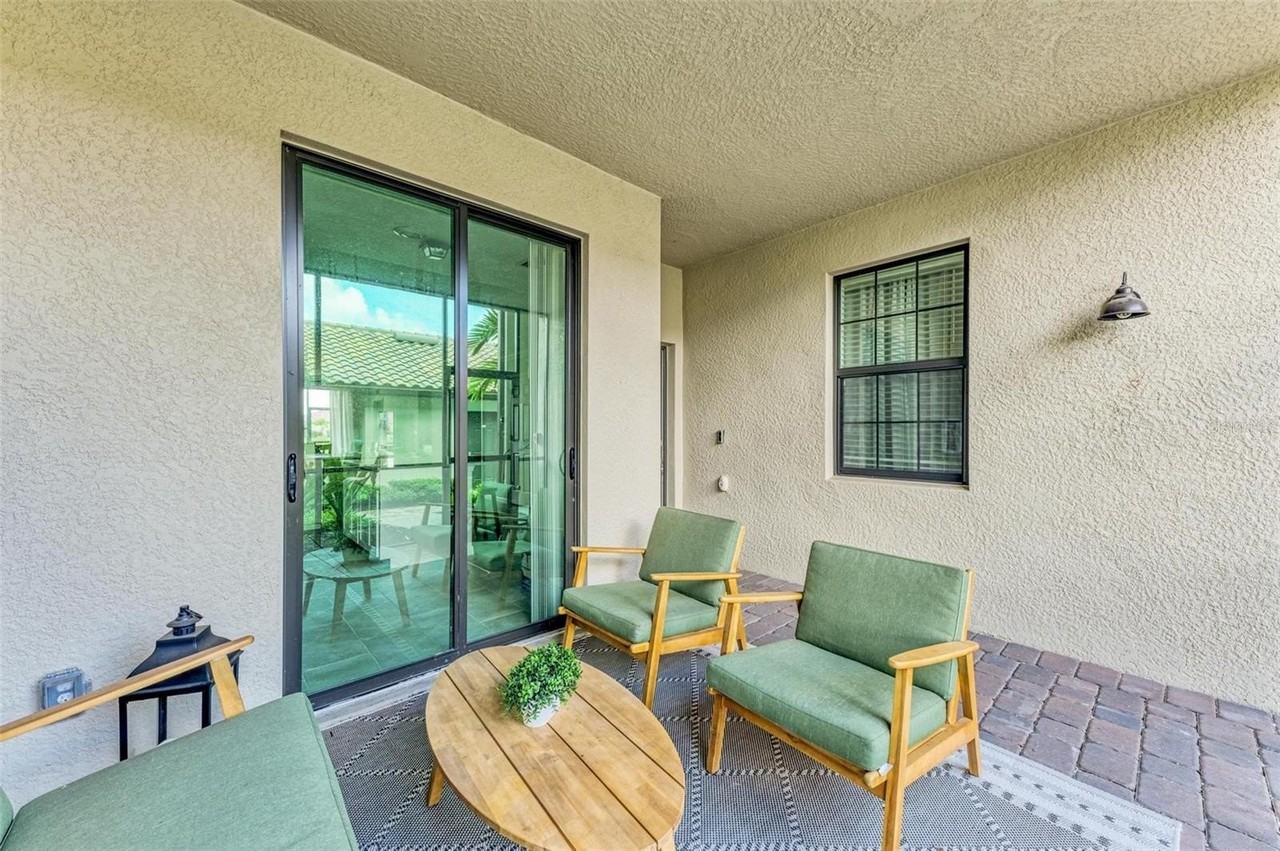 5685 Palmer Cir #105 - Photo 4 of 50