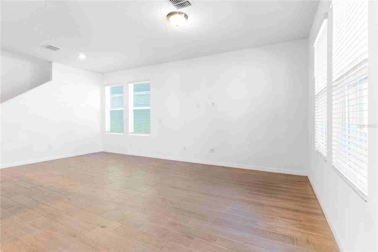 4716 Homestead Trl - Photo 3 of 35