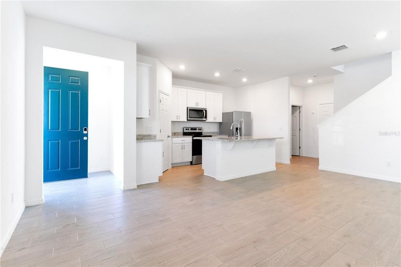 4716 Homestead Trl - Photo 5 of 35