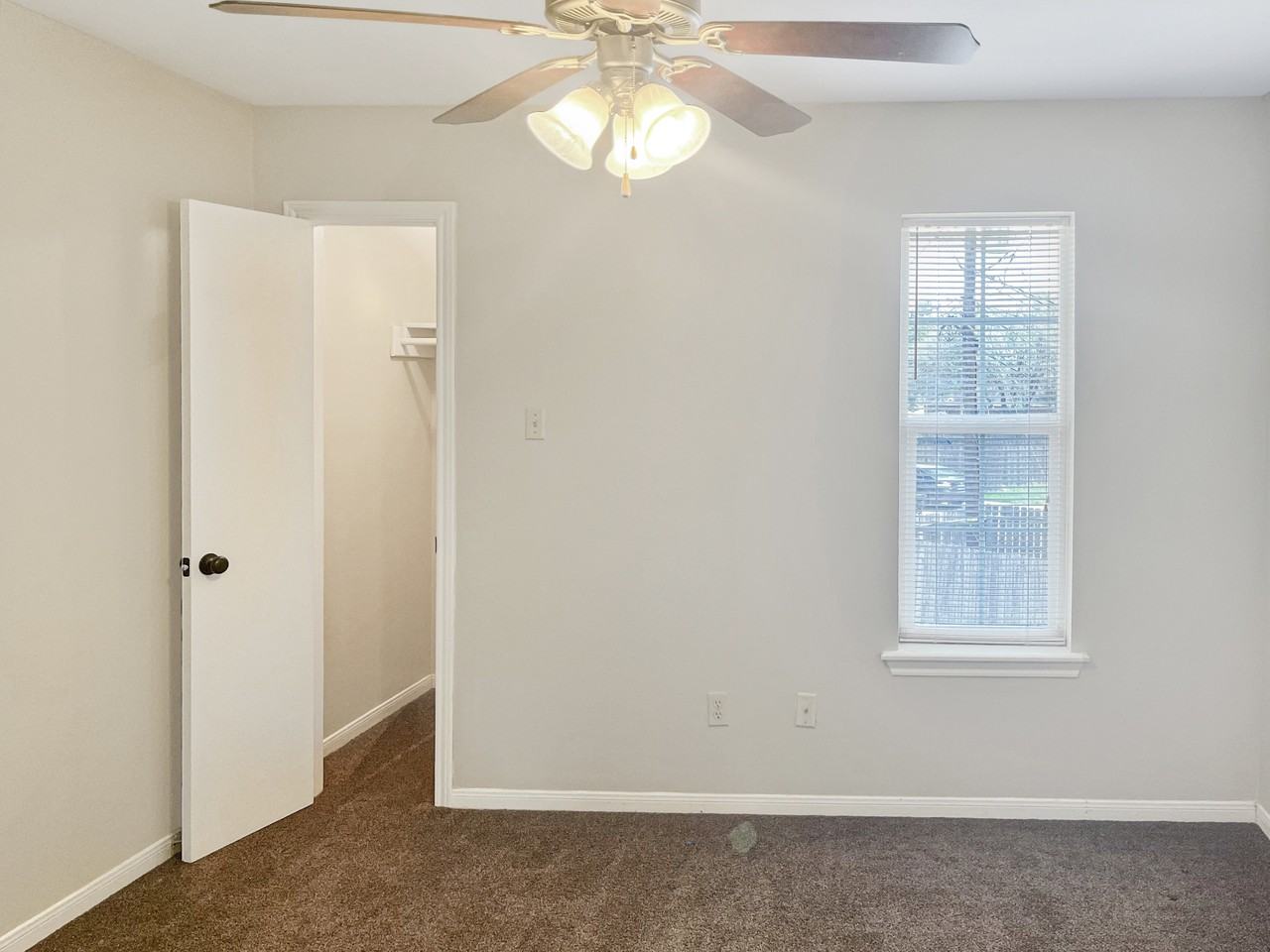 1811 Woodsman Dr #C - Photo 6 of 10