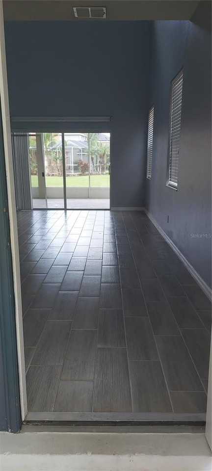 9328 Mandrake Ct - Photo 7 of 43