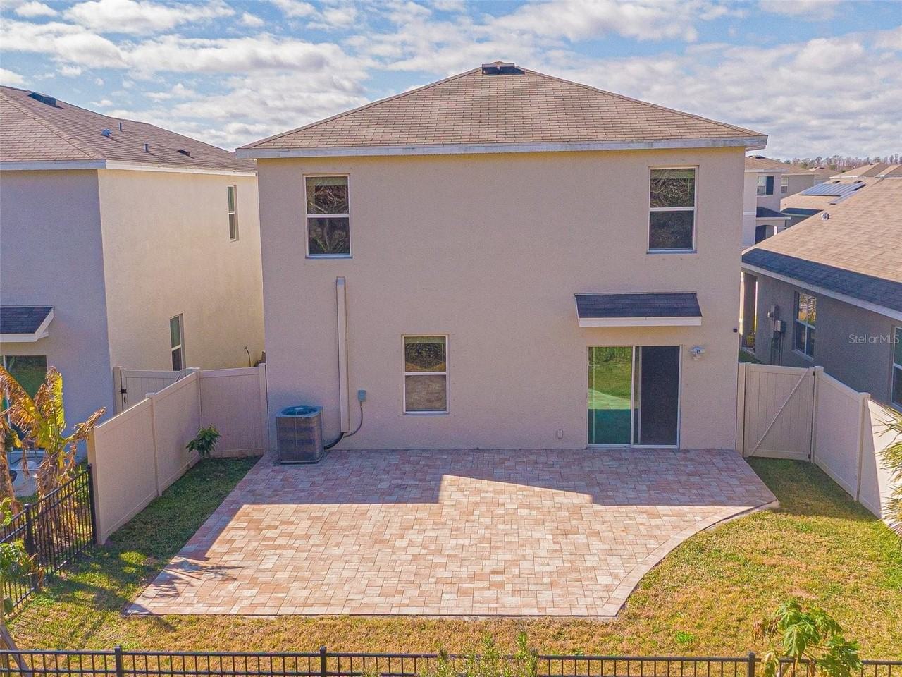 16858 Secret Meadow Dr - Photo 6 of 32