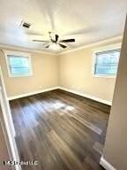 2329 Greenway Dr - Photo 4 of 16