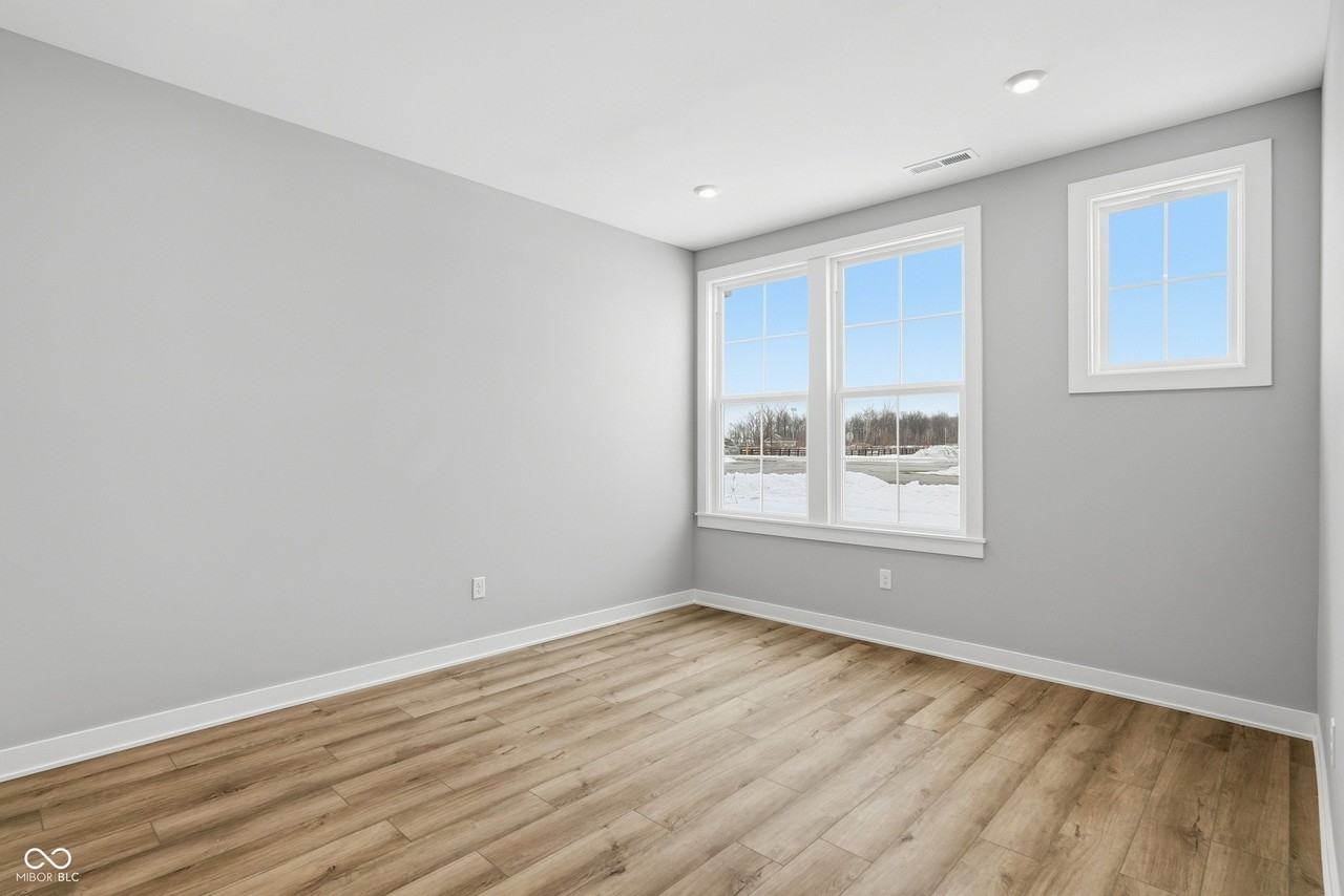 404 Elite St #2-605 - Photo 6 of 37