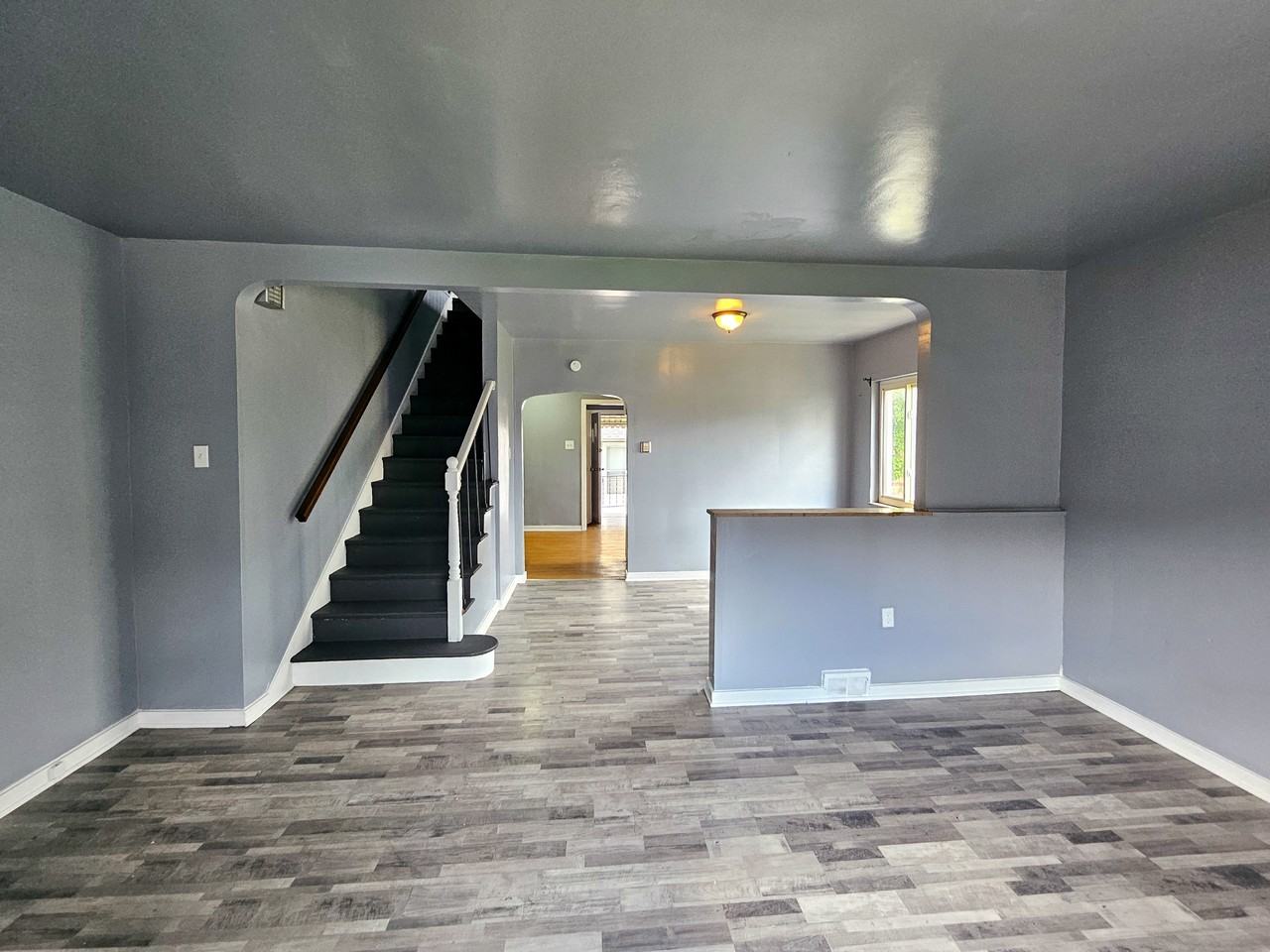 307 Hamilton St #REAR - Photo 3 of 17