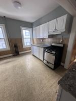 featured image of 10 Holt St #10-2R