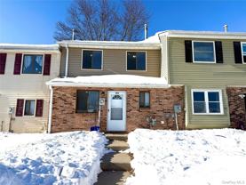 205 Everett Pl - Photo 1 of 1