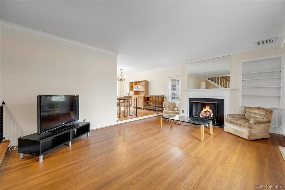 29 Old Orchard Rd - Photo 4 of 32