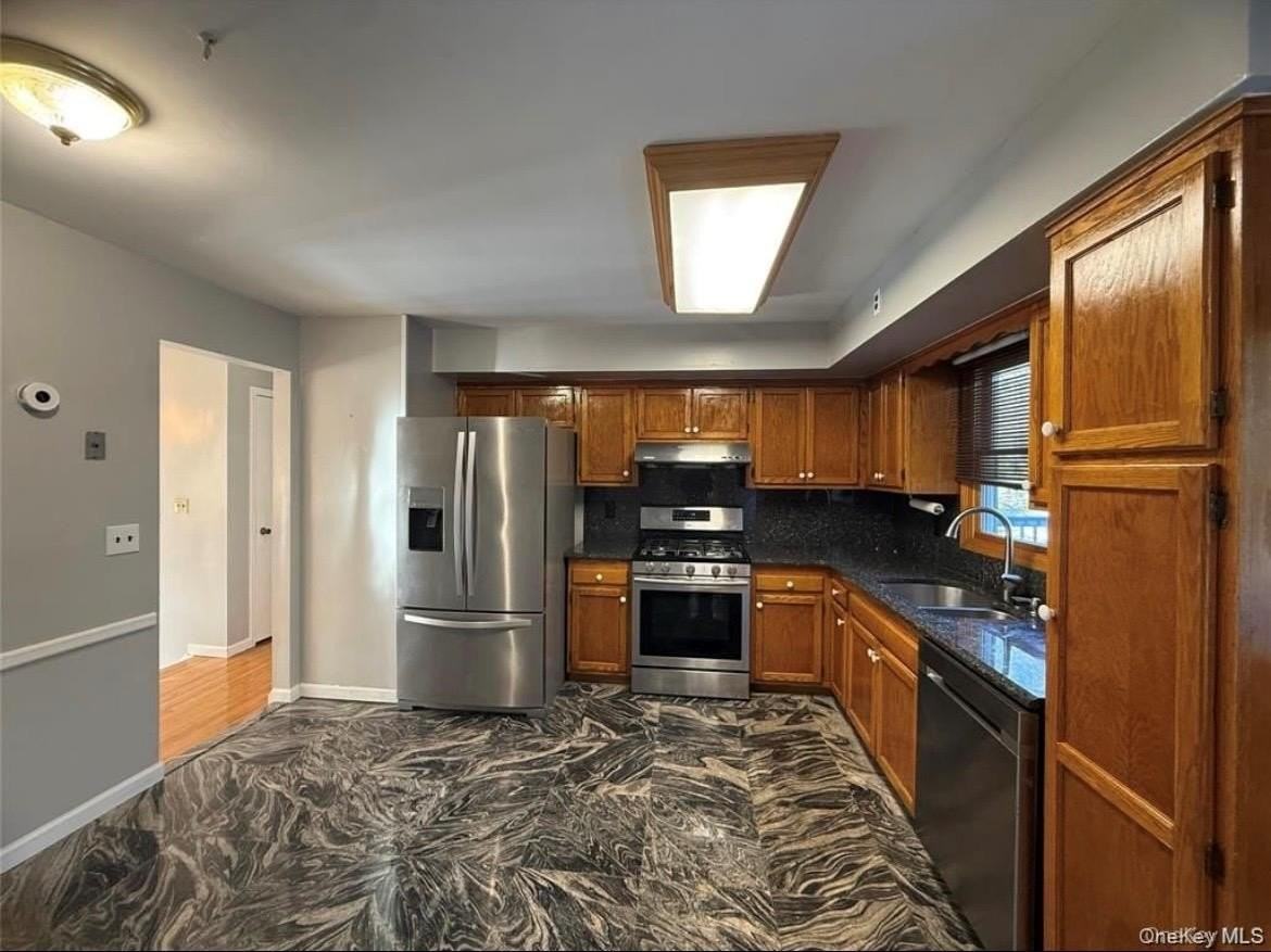 11 Central Ave - Photo 3 of 21