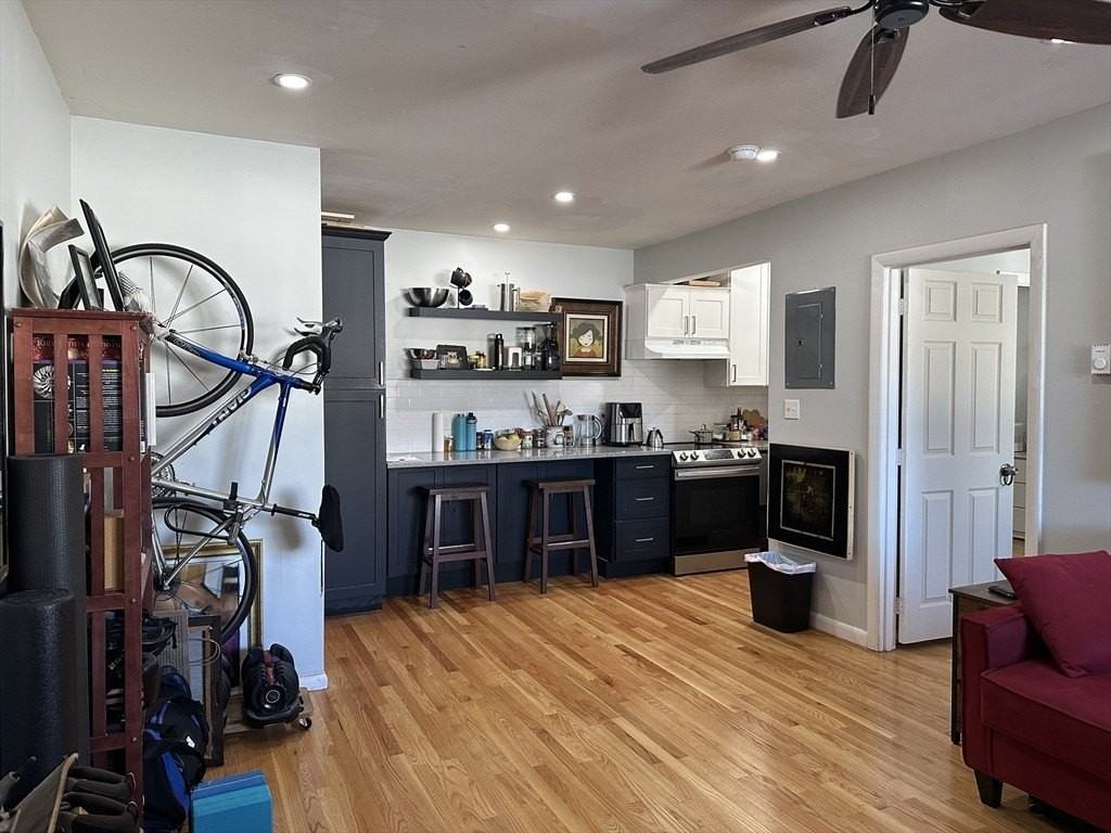 3 Arizona Ter Apt 4 #4 - Photo 4 of 12