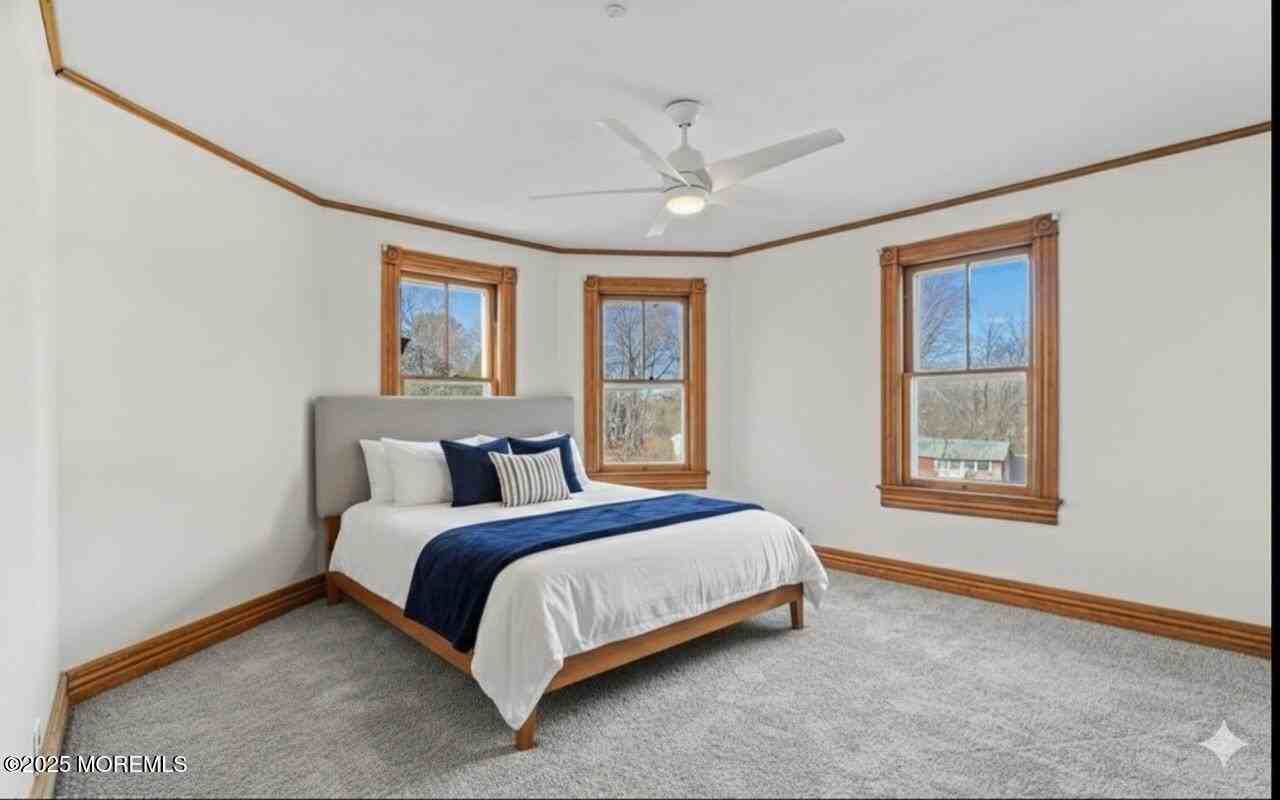 555 Cedar Ave - Photo 6 of 6