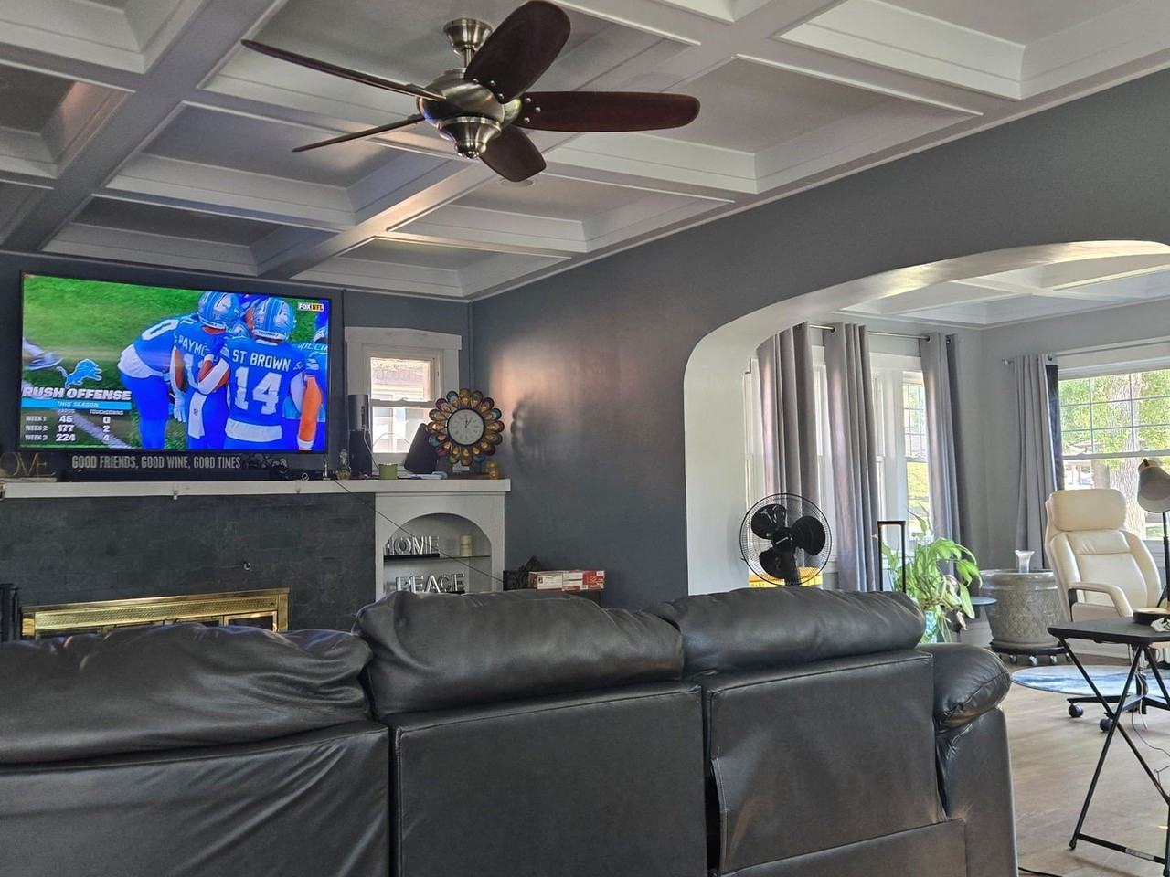 10156 S Hoyne Ave - Photo 5 of 15