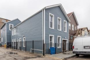 1013 W 18th Pl Unit 2r #2R - Photo 1 of 1