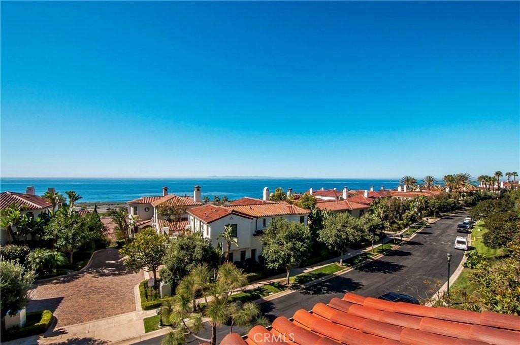 142 Sidney Bay Dr #31 - Photo 2 of 40