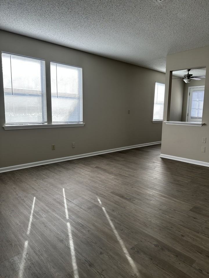 420 Prince Ln #1 - Photo 3 of 14