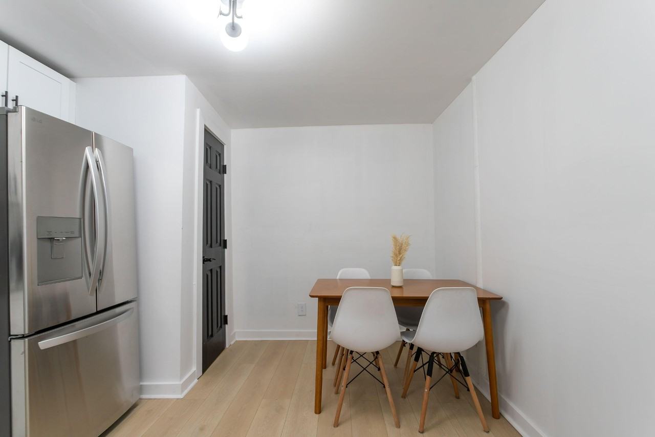 Cloverdale Dr Se - Photo 5 of 13