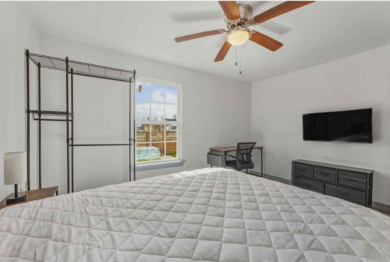 E 36th St - Photo 6 of 6