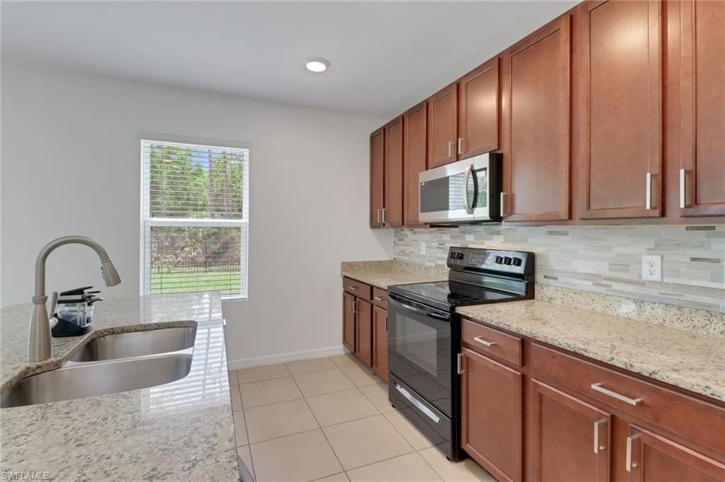 26974 Wildwood Pines Ln - Photo 3 of 21