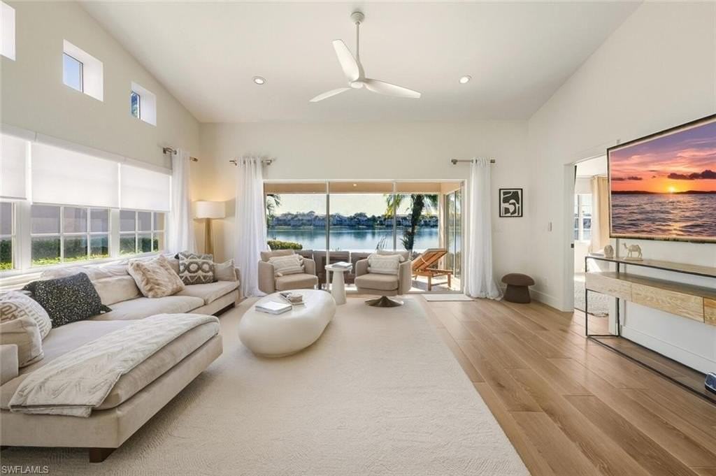 2730 Sailors Way - Photo 6 of 48