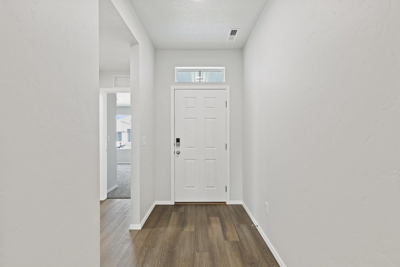 12383 Genevieve St #1 - Photo 5 of 24