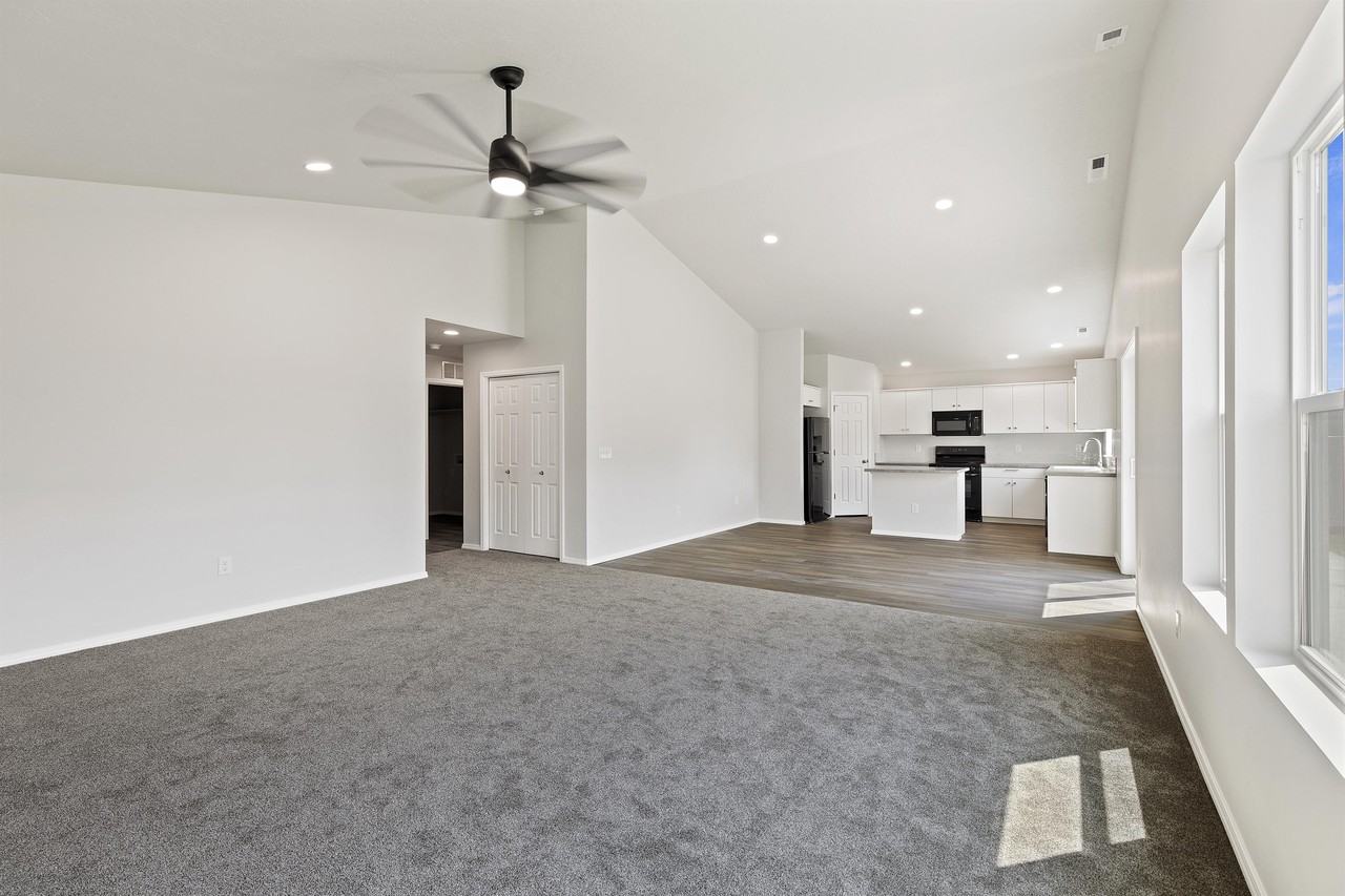 12383 Genevieve St #1 - Photo 6 of 24