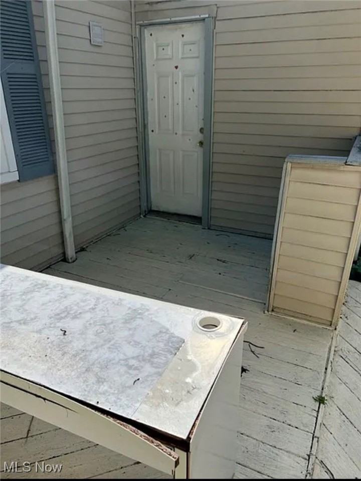 13612 Bennington Ave - Photo 3 of 15