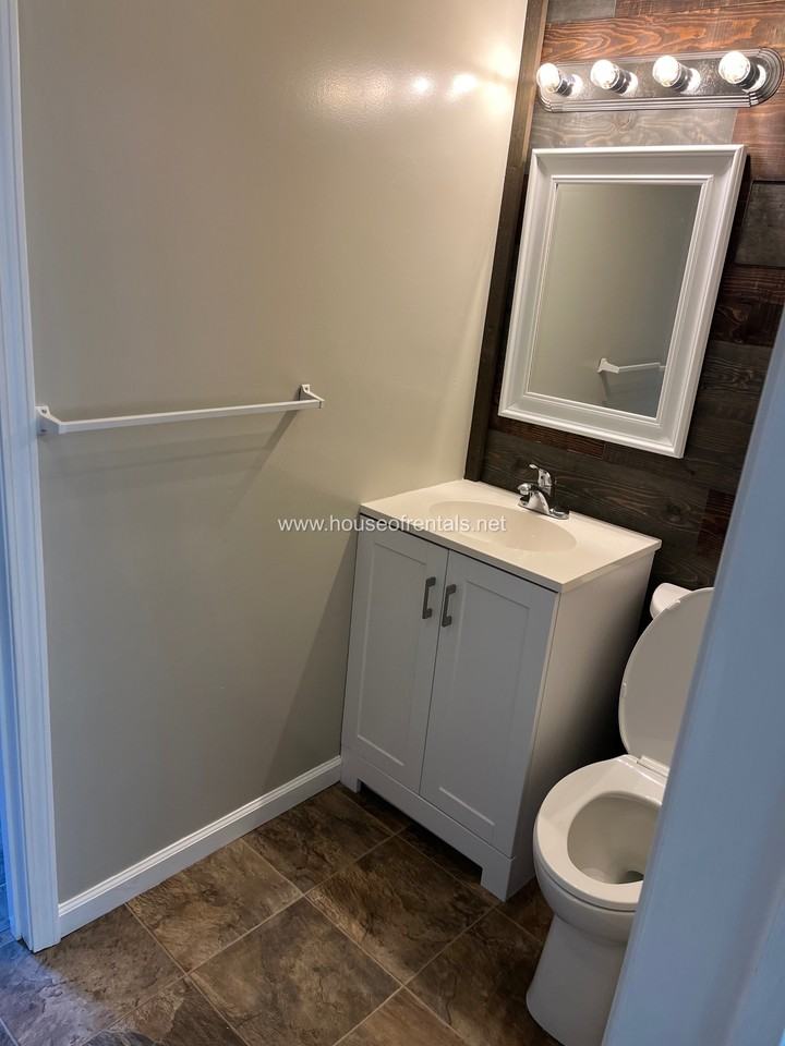 777 E Haney Rd #1 - Photo 7 of 15