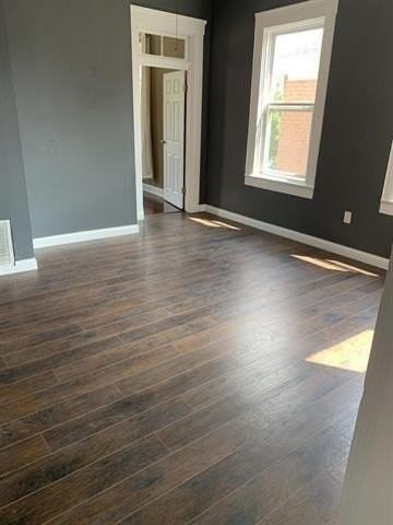 828 Saratoga St Unit 2 #2 - Photo 4 of 10