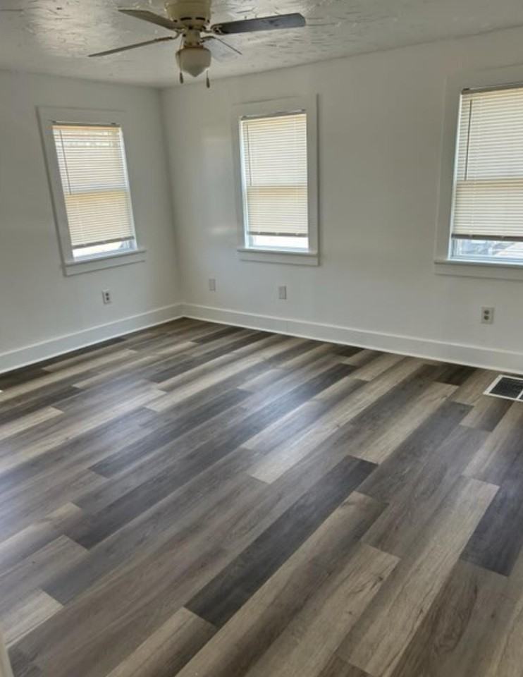 87 N High St #A - Photo 5 of 9