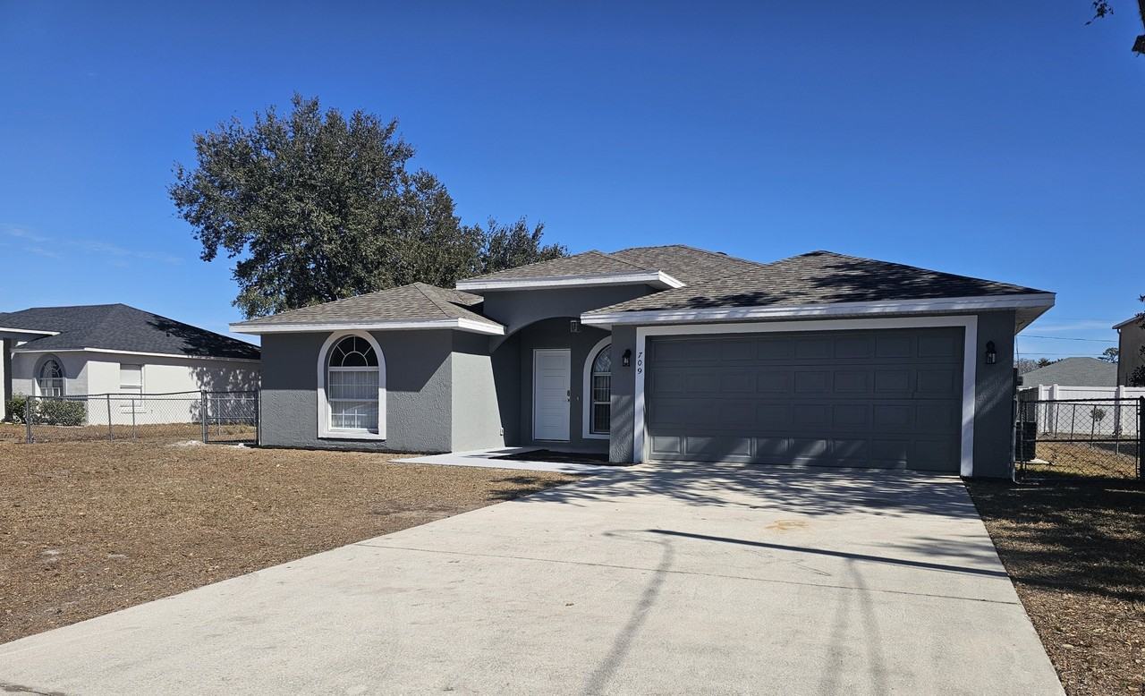 709 Platypus Ct #1 - Photo 3 of 24