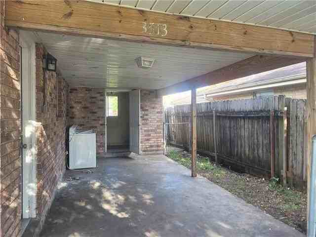 3513 Laplace St - Photo 2 of 26