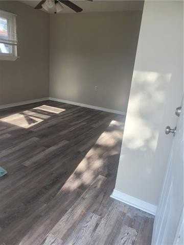 3513 Laplace St - Photo 5 of 26