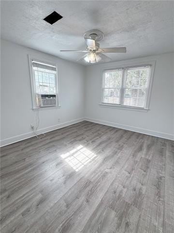 194 Metairie Ct - Photo 7 of 11