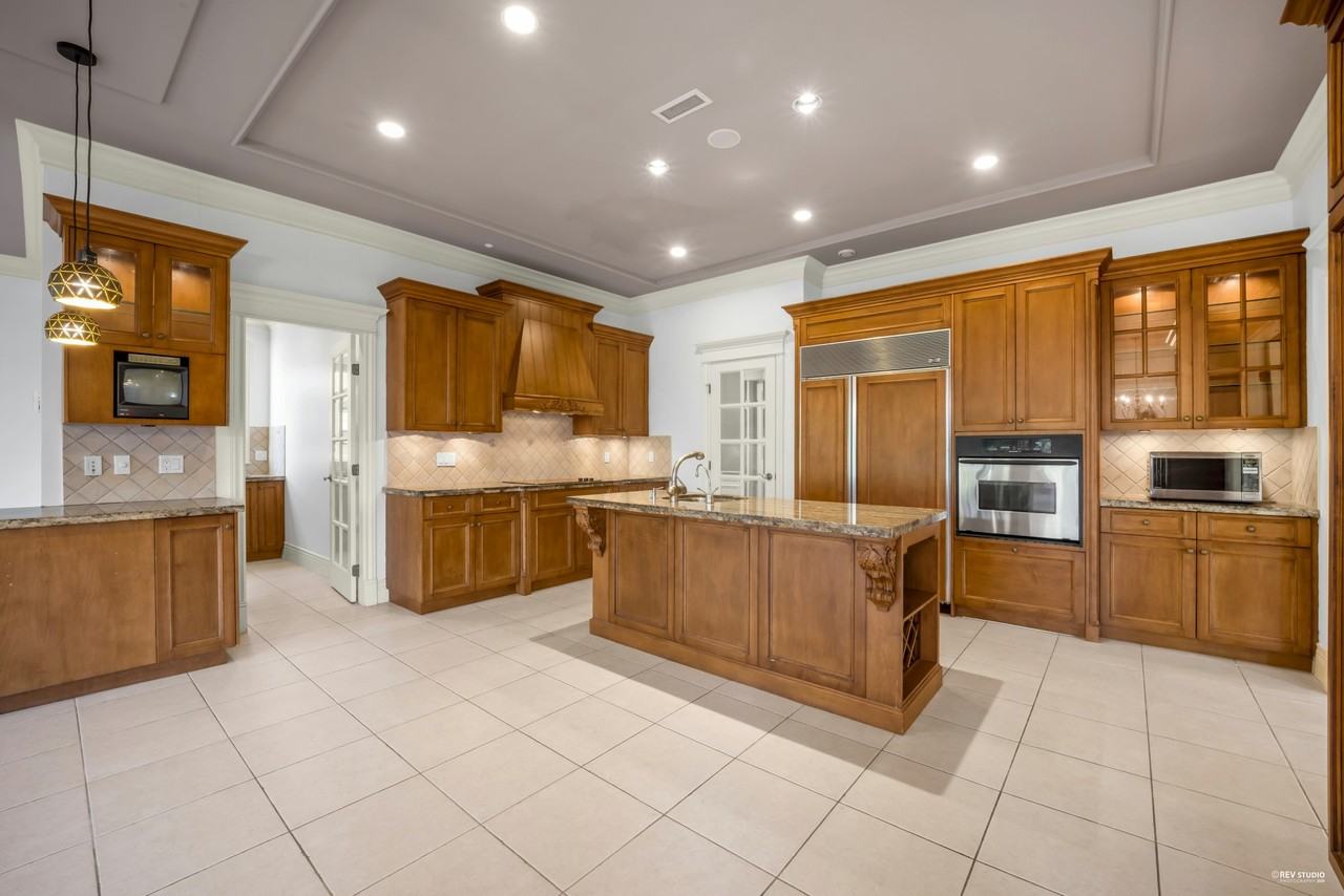 2925 West 36th Avenue - Photo 2 of 25