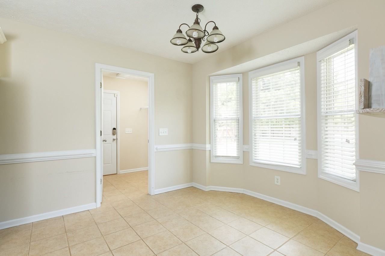 58 Colonial Hills Dr #1 - Photo 2 of 13