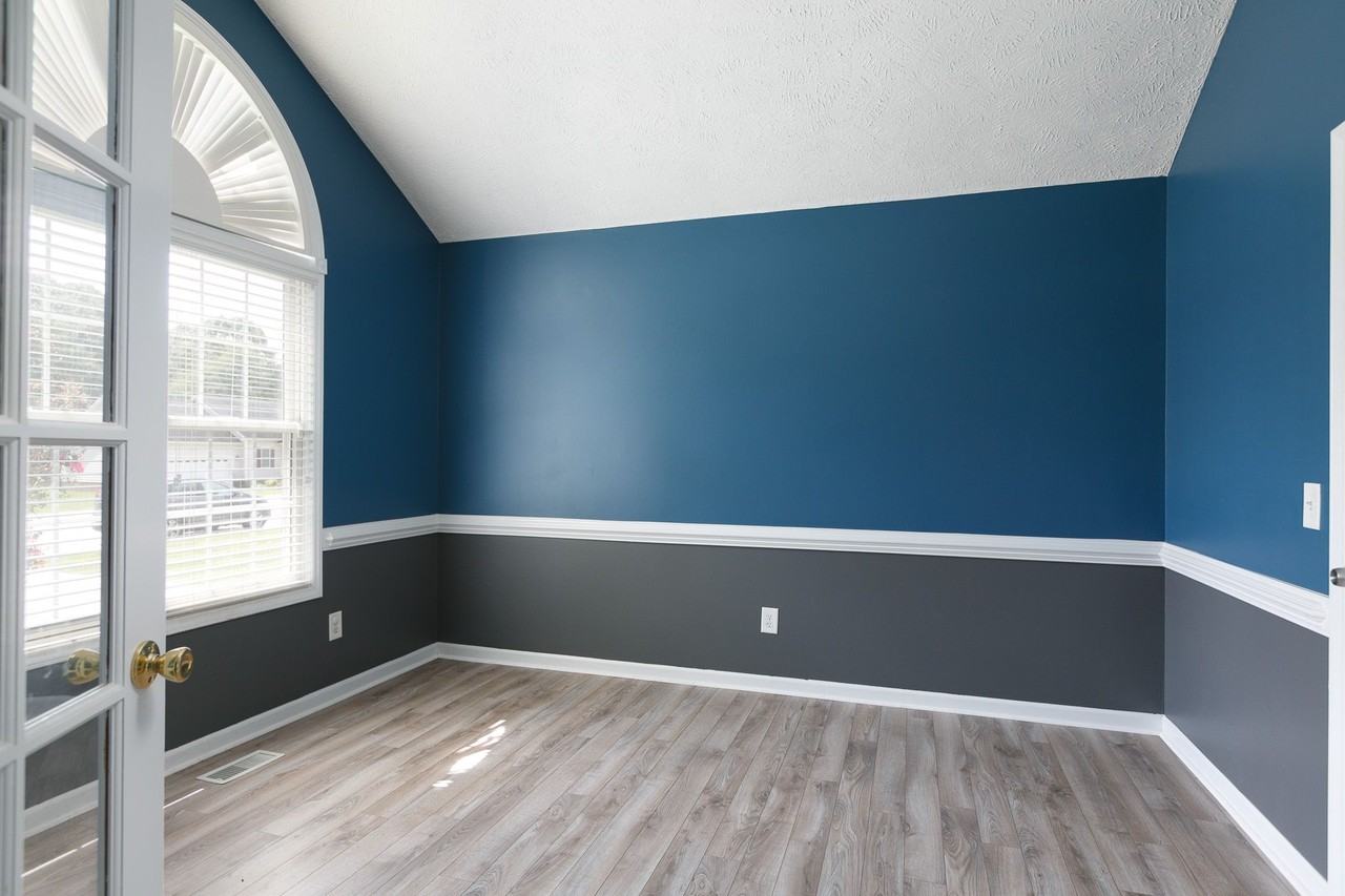 58 Colonial Hills Dr #1 - Photo 3 of 13