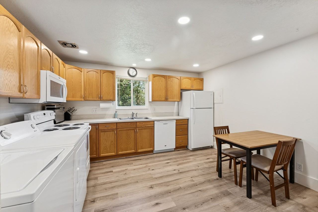 217 W 650 S #217 - Photo 2 of 22