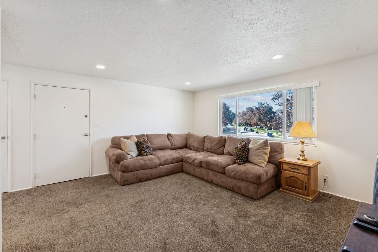 217 W 650 S #217 - Photo 5 of 22