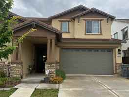 featured image of 3555 Crawford Dr #1