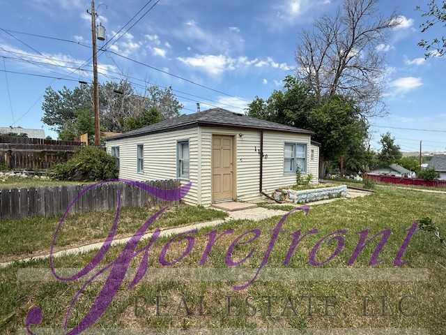 1120 S Willow St #1 - Photo 2 of 12