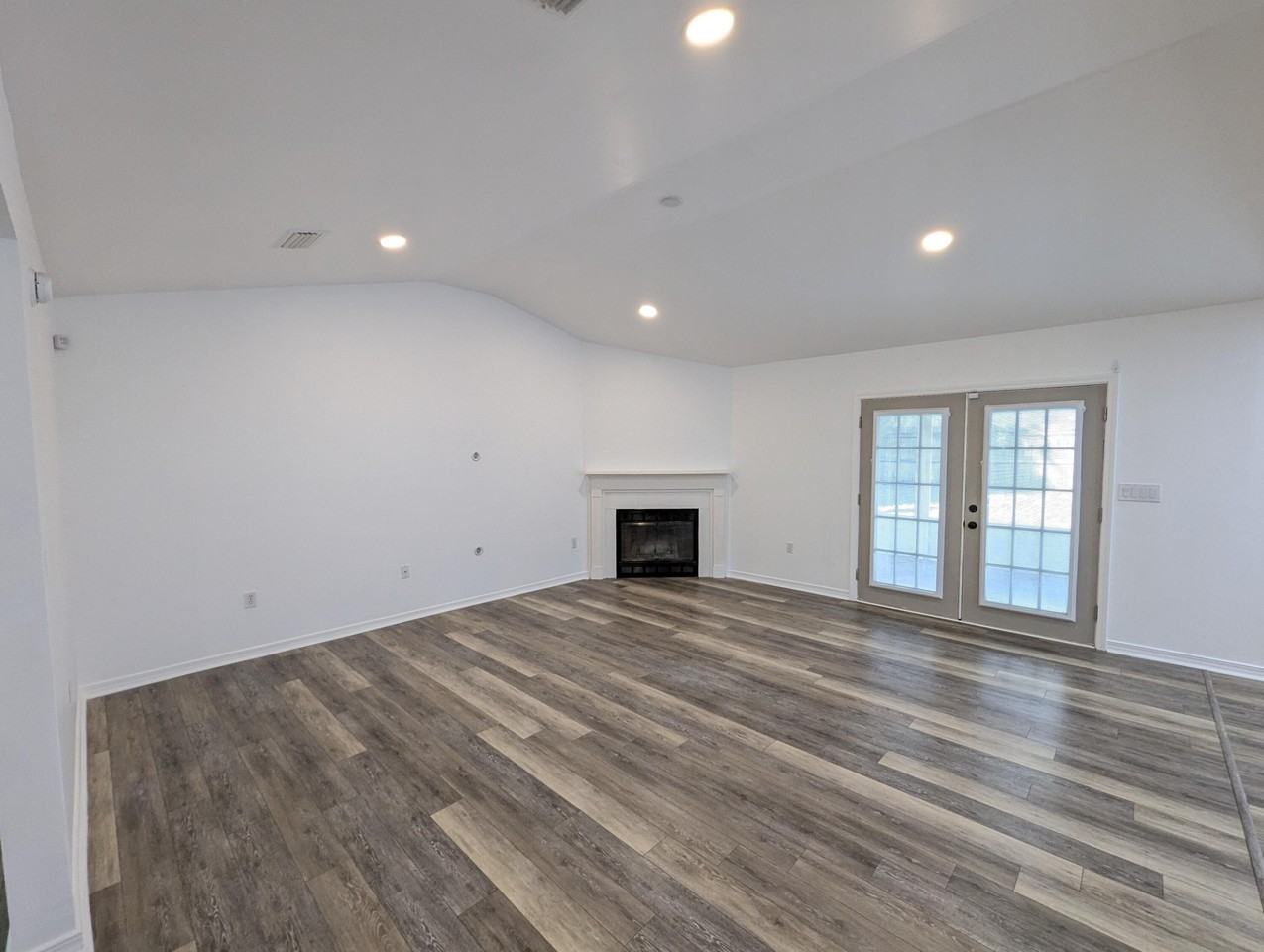 533 Rush Park Cir - Photo 2 of 29