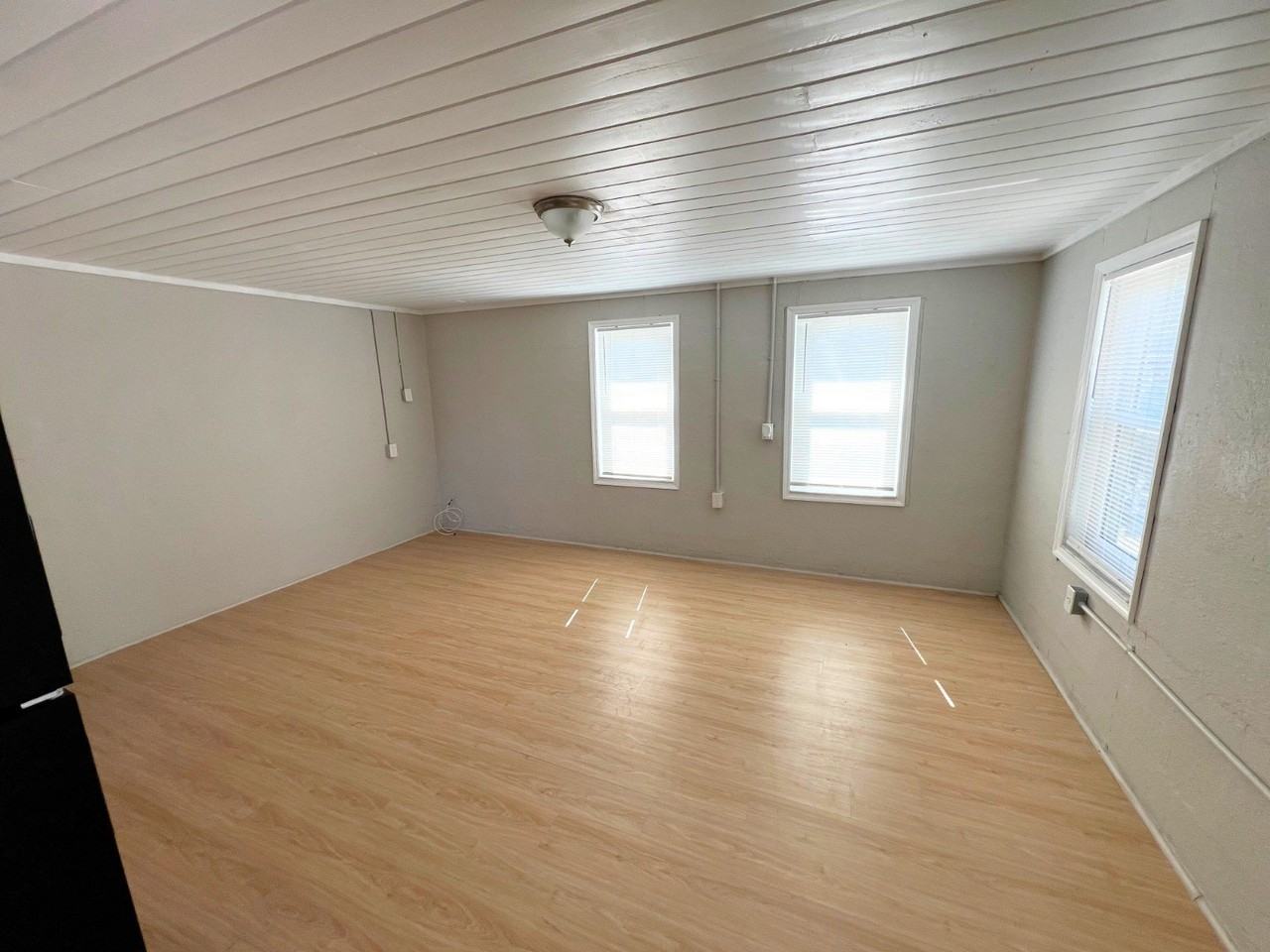 8215 Stoner Rd #806 - Photo 6 of 10