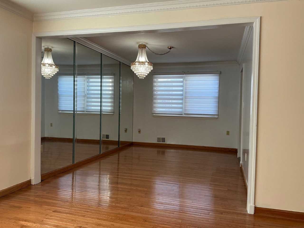 306 Jefferson Ave #1 - Photo 7 of 21