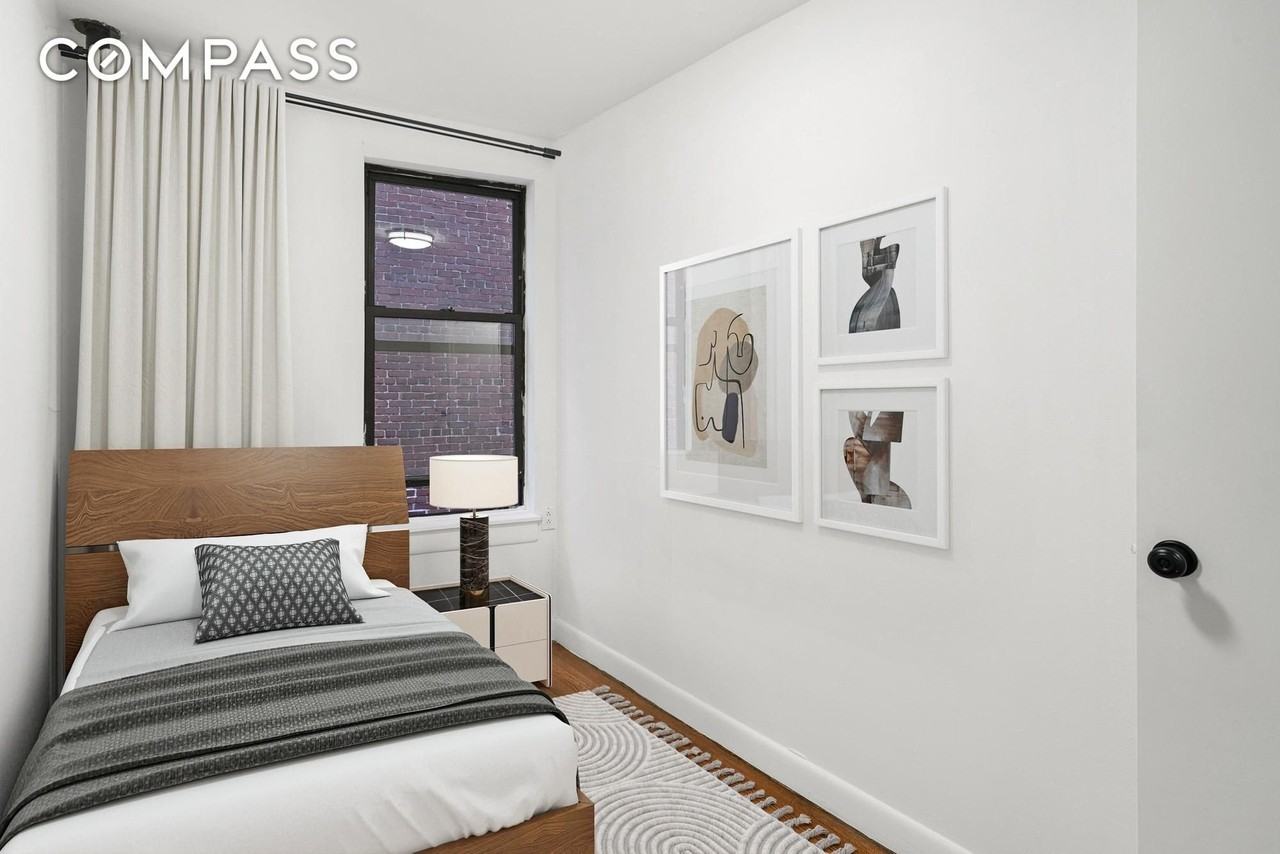 24 E 97th St #6 - Photo 4 of 7