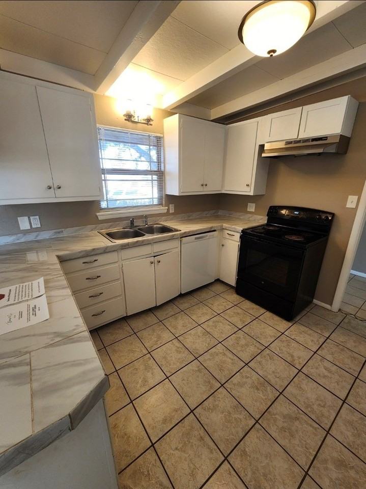 719 Boyd Ave - Photo 5 of 23