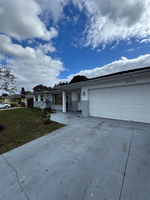 4602 Bison St - Photo 7 of 28