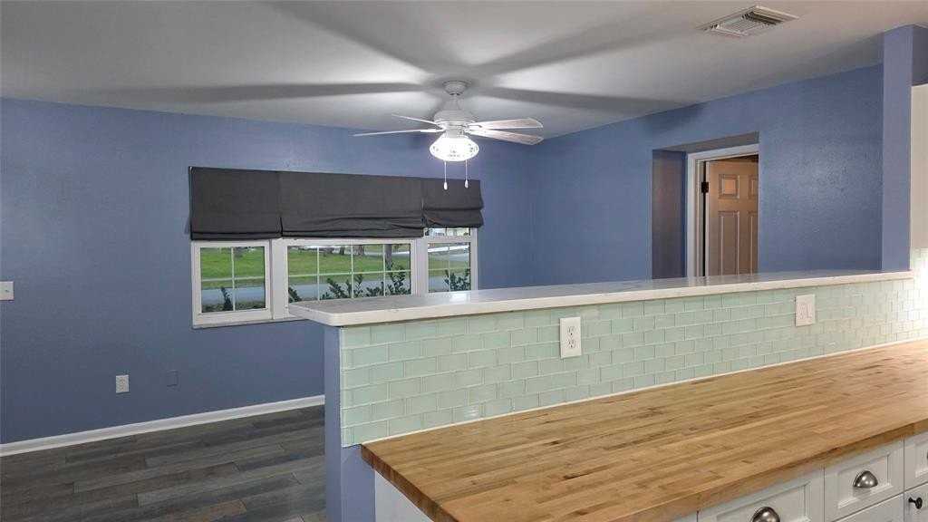 426 Tulip Dr - Photo 6 of 28