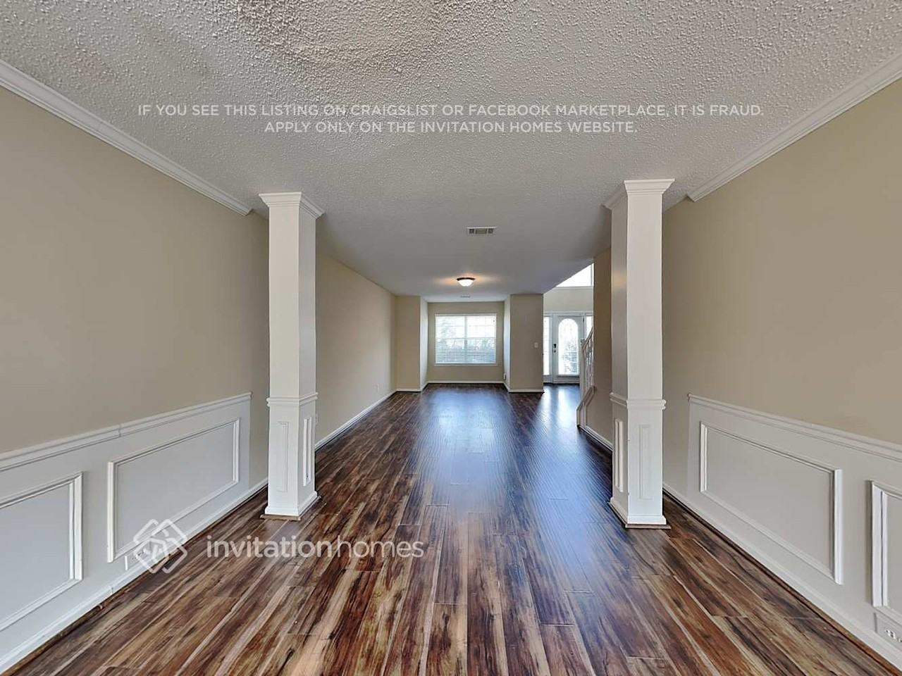 1457 Saint George Pl - Photo 7 of 28