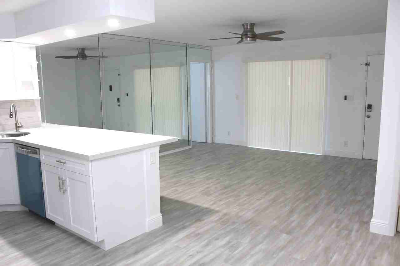 4181 S 57th Ave #D - Photo 7 of 24