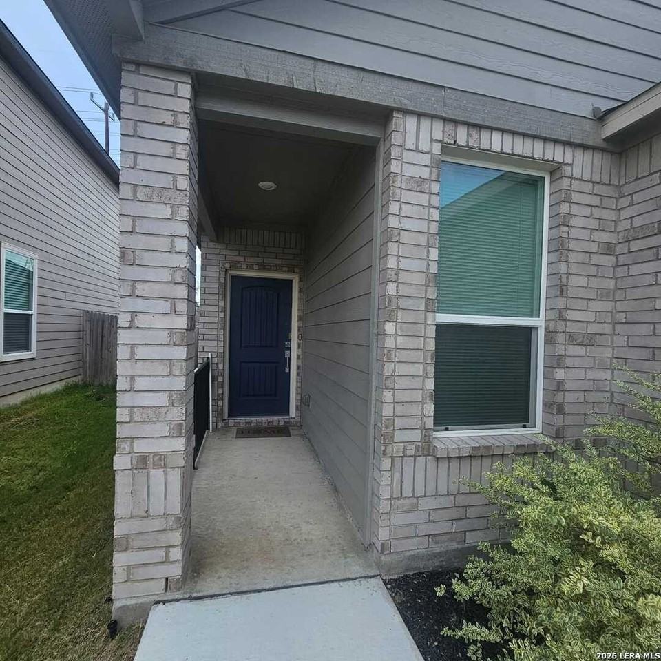 4834 Via Sonoma Trl - Photo 2 of 17